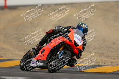 media/Jan-14-2023-SoCal Trackdays (Sat) [[497694156f]]/Turn 12 (120pm)/